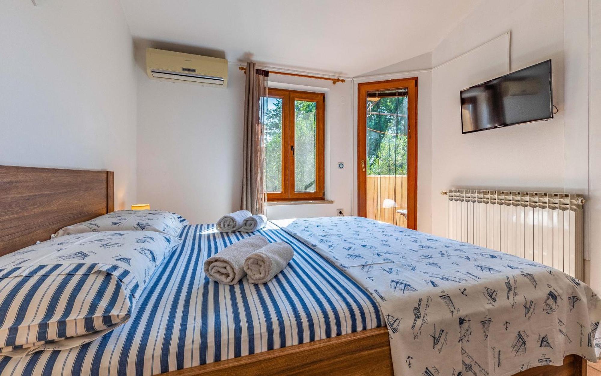 Apartment Eva Medulin Zewnętrze zdjęcie