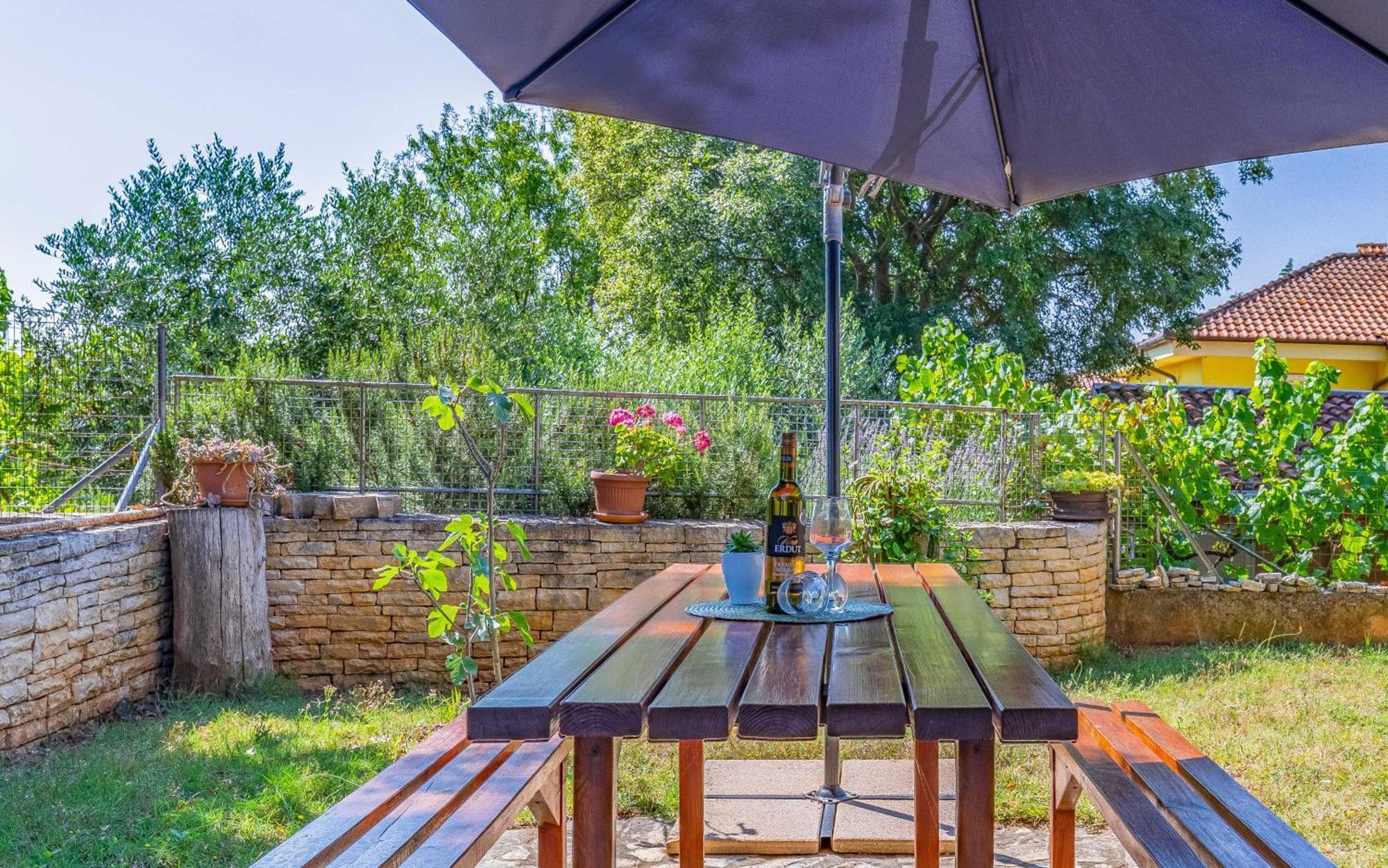 Apartment Eva Medulin Zewnętrze zdjęcie